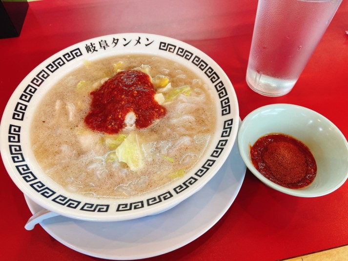 愛知 岐阜タンメン 長久手店の岐阜タンメン デス辛をぴーちゃんさんが3 90kmと辛ジャッジ 辛メーター 愛知 岐阜タンメン 長久手店の岐阜タンメン デス辛をぴーちゃんさんが3 90kmと辛ジャッジ 辛メーター