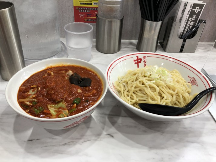 千葉 蒙古タンメン中本 市川店の冷し野菜味噌 辛さ5倍を工藤 晋亮さんが3 00kmと辛ジャッジ 辛メーター 千葉 蒙古タンメン中本 市川店の冷し野菜味噌 辛さ5倍を工藤 晋亮さんが3 00kmと辛ジャッジ 辛メーター